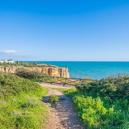 Kizi Lovely * Carvoeiro (Lagoa)